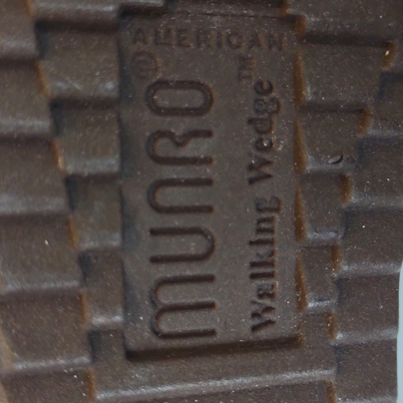 Munro American Zena Brwn Suede Slip-On Walking Wedge Black Elastic Crossing Gore - Picture 12 of 16